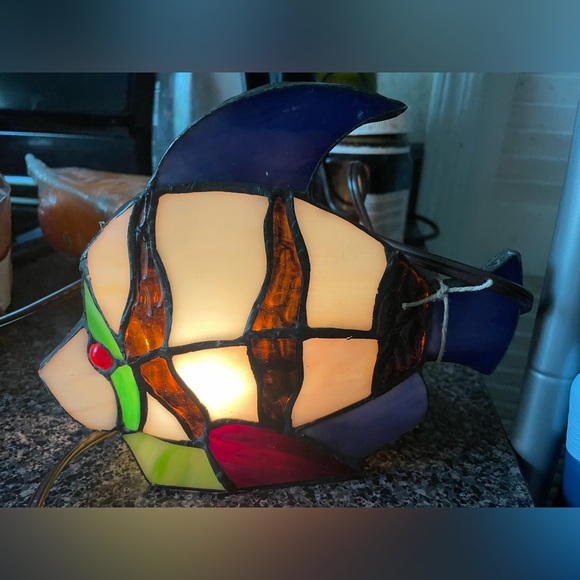 Other - TIFFANY STYLE STAINED GLASS FISH ACCENT LAMP / NIGHT LIGHT Vintage Nightlight.